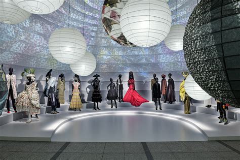 dior tokyo fashion show|christian Dior fashion style.